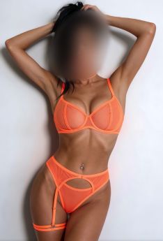 Escort Lviv : Adel - photo 2