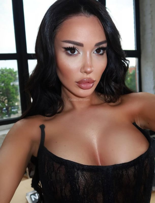 Lviv escort : Mariya - photo 1