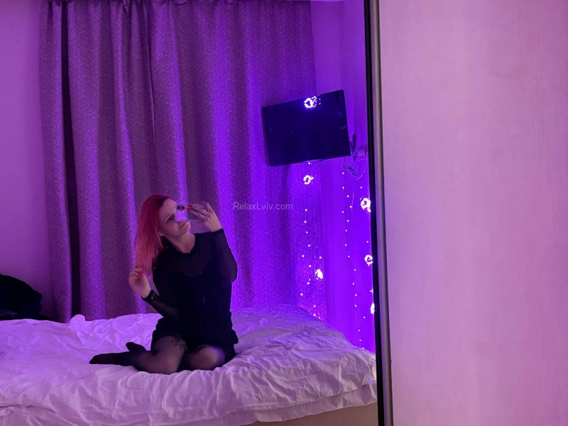Lviv escort : Emiliya - photo 2