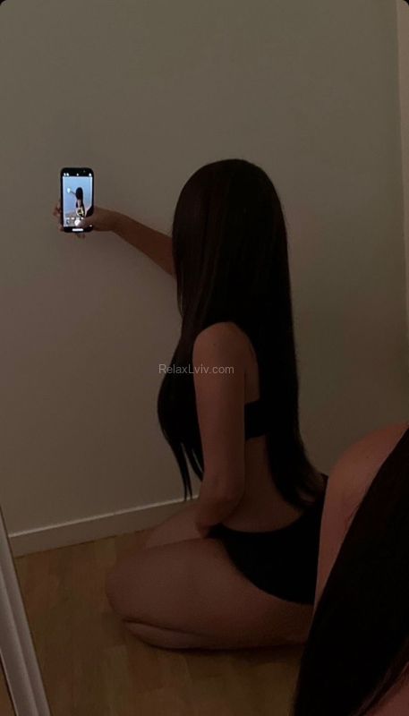 Lviv escort : Diana - photo 3